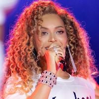 2 ans, 4 mois et 26 jours : c'est le temps qu'il aura fallu à Beyoncé pour voir cet album cartonner en France