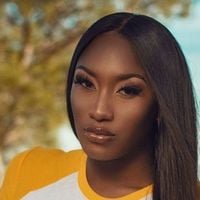 Aya Nakamura : le milliard pour "Djadja" !