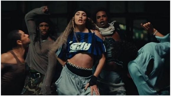 Djebril dégaine son nouveau clip "Mieux qu'elle"