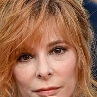 Mylène Farmer illustre des couvertures