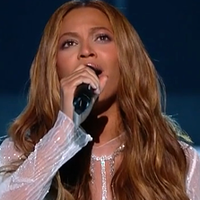 Grammy : la prestation divine de Beyoncé