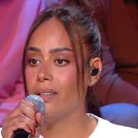 Amel Bent dévoile son nouveau single