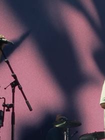 Inconnue en France, cette chanson vient de briser un record absolu au Royaume-Uni