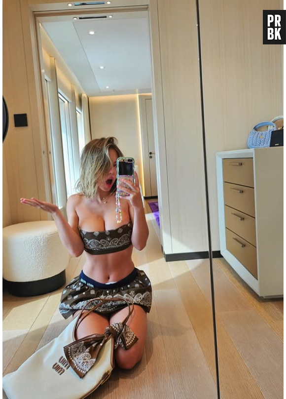 Toujours plus de selfies avec Sydney Sweeney