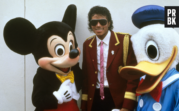 Alors que Marvel était au bord de la faillite, Michael Jackson est arrivé avec deux cadeaux : l'un était des millions de dollars, l'autre était la pire idée jamais imaginée