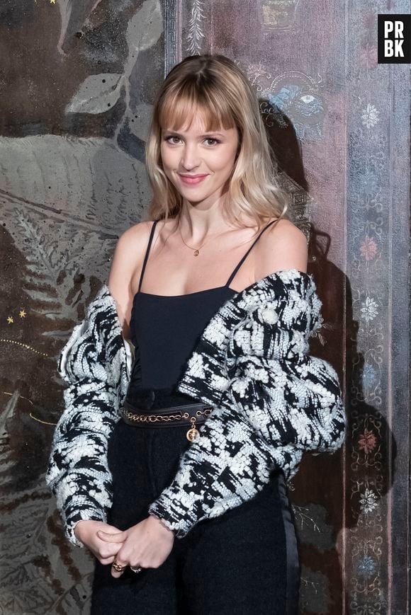 Angèle (Angèle Van Laeken) lors du photocall du défilé Chanel Métiers d'Art 2019 / 2020 au Grand Palais à Paris le 4 décembre 2019.
© Olivier Borde / Bestimage