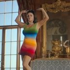 Selena Gomez à la française dans "Love On"