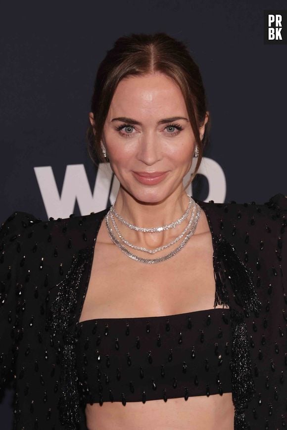 Emily Blunt assiste aux 2026 WWD Style Awards présentés par Women's Wear Daily au Regent Santa Monica Beach le 09 janvier 2026 à Santa Monica, Californie.