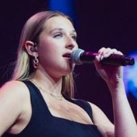 Helena rejoint les Enfoirés