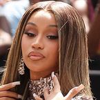 Cardi B visée par une enquête