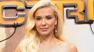 "Je pleurais tous les jours", Millie Bobby Brown au plus mal à cause des articles sur son physique ? Nouvelle mise au point