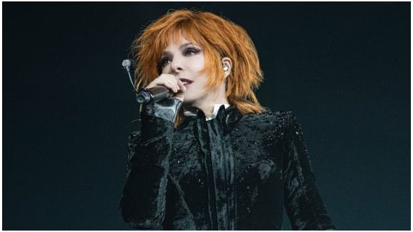 Mylène Farmer va-t-elle remonter sur scène ?