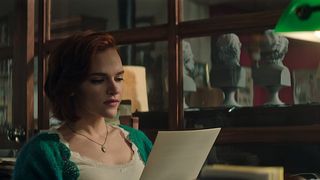 You saison 5 : Bronte pas assez belle pour Joe ? Madeline Brewer répond cash aux critiques