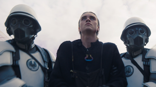 Le nouveau film Hunger Games se déroule-t-il avant ou après l'histoire de Katniss ? La bande-annonce révèle le retour de personnages emblématiques