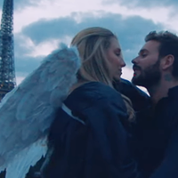 M. Pokora tombe sur un ange