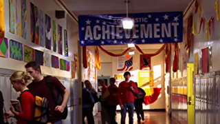 Aujourd'hui sur Netflix (et Prime Video) : cette série culte de 10 saisons qui a façonné toute une génération