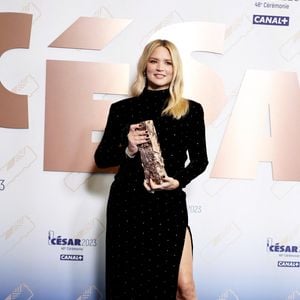 Virginie Efira César De La Meilleure Actrice Dans Revoir Paris - Pressroom - 48ème cérémonie des César à l'Olympia à Paris le 24 février 2023. © Jacovides / Borde / Bestimage