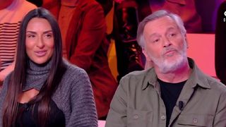 "Il ne faut pas avoir l'esprit fermé..." : Jean-Michel Maire drague lourdement Elisa, la nouvelle chroniqueuse de TPMP, les images dévoilées !