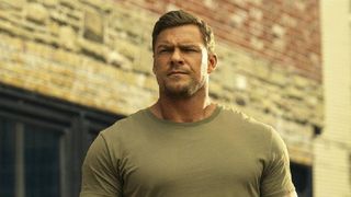 Plus dur que Reacher : le nouveau film d'Alan Ritchson est si impitoyable qu'il a besoin de soins !