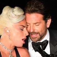 Lady Gaga et Bradley Cooper amoureux ?