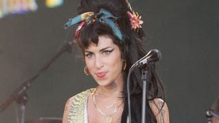 25 millions de ventes et 5 Grammys : l'album le plus influent des années 2000 ressort avec des chansons inédites