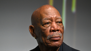 Morgan Freeman a eu honte d'avoir tourné ce film avec Tom Hanks et Bruce Willis, il rêve aujourd'hui de le refaire