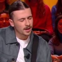 Star Ac : Pierre Garnier chante son single en live