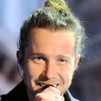 Julien Doré : un extrait de "Mourir sur scène"