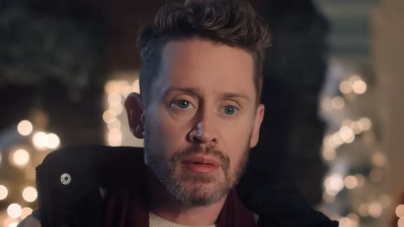 Maman, j'ai raté l'avion : Kevin McCallister (Macaulay Culkin) de retour pour aider sa mère à Noël
