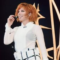 Mylène Farmer : le clip live "Oui mais... Non"