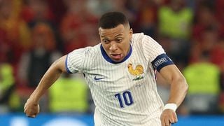 Kylian Mbappé, un "rageux" ? Pris en flagrant délit, son attitude hallucinante après la défaite contre l'Espagne