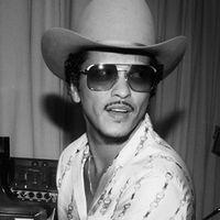 Bruno Mars : son single cartonne malgré les critiques