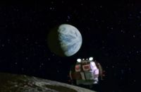 La bande-annonce de Explorers. Un acteur désormais star a failli arrêter sa carrière après ce film.