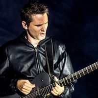 Muse dévoile l'inédit "Unravelling" en live