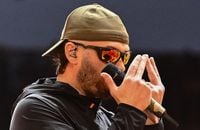 Jul en concert au Stade de France en mai 2025.