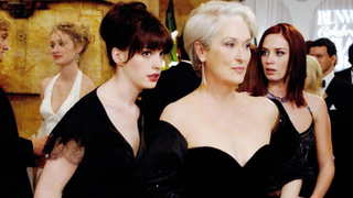 Le Diable s'habille en Prada : toutes les tendances que vous retrouverez dans les magasins aujourd'hui, vingt ans plus tard