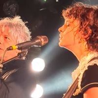 Pomme invite Nicola Sirkis sur scène
