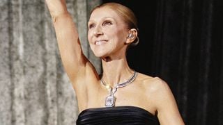 Céline Dion : son album D'eux explose dans les charts français, mais elle loupe de peu la première place