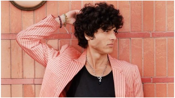 Ce finaliste de "The Voice" lance sa carrière !