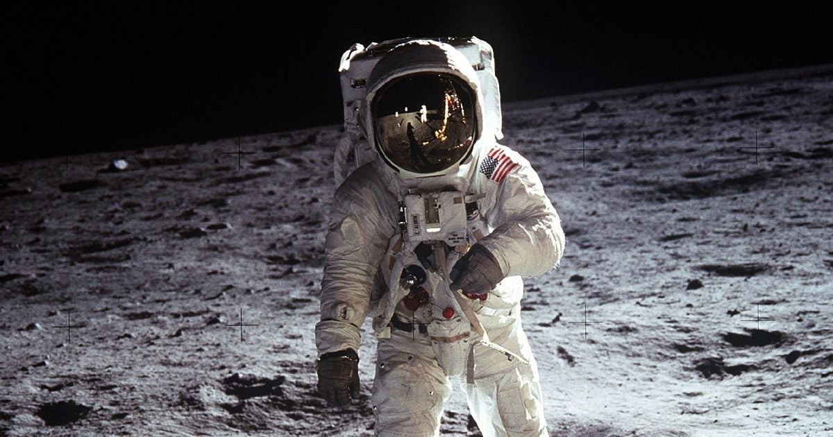 Yuri Gagarine, Neil Armstrong et Katy Perry ont quelque chose en commun : ils ne sont pas sortis de l'atmosphère terrestre