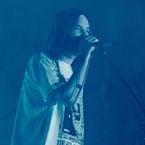 Descendu en flèche par la critique à sa sortie, cet album est en train de devenir le plus populaire de son auteur