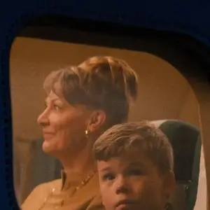 La première photo du film de John Travolta, Vol de nuit pour Los Angeles