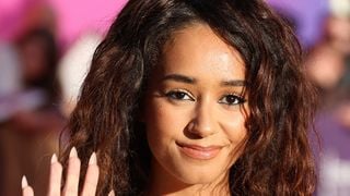 +30% d'écoutes : cette chanson française cartonne dans les charts après le Bercy de Léna Situations