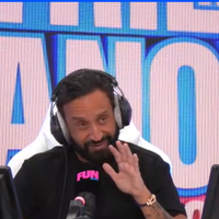 "Il n'a pas du tout dit ça !" : Cyril Hanouna mal à l'aise après une blague de Raymond en direct sur Fun Radio