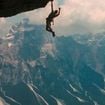 Depuis plus de 30 ans, les premières minutes de ce film empêchent des millions de spectateurs de partir escalader une montagne