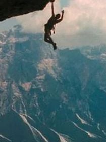 Depuis plus de 30 ans, les premières minutes de ce film empêchent des millions de spectateurs de partir escalader une montagne