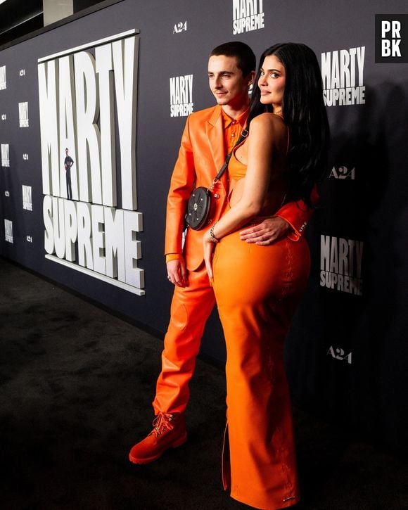 Timothée Chalamet et Kylie Jenner en couple pour la première à Los Angeles du film "Marty Supreme" de A24 au Samuel Goldwyn Theater à Beverly Hills, Californie.