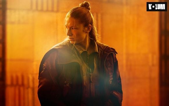 Hunter Schafer joue Cora dans "'Blade Runner 2049"