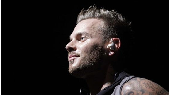 M. Pokora : son nouveau single "Juste un instant"