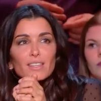 Jenifer chante l'hymne de la "Star Ac"